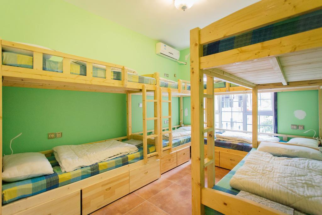 7 Sages Bell Tower Boutique Youth Hostel Сіань Номер фото